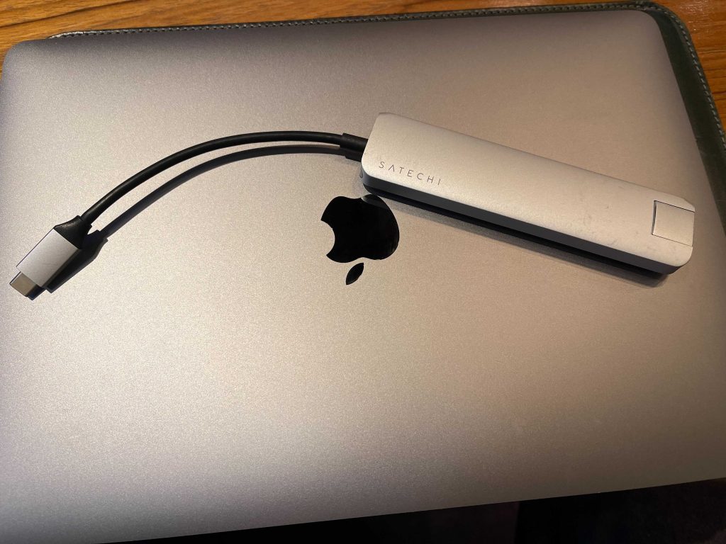 mac adapter